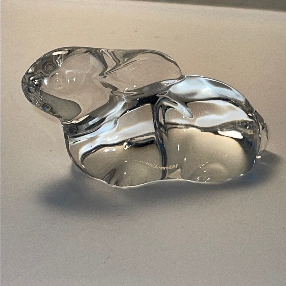 VILLCROY & BOCH glass rabbit
